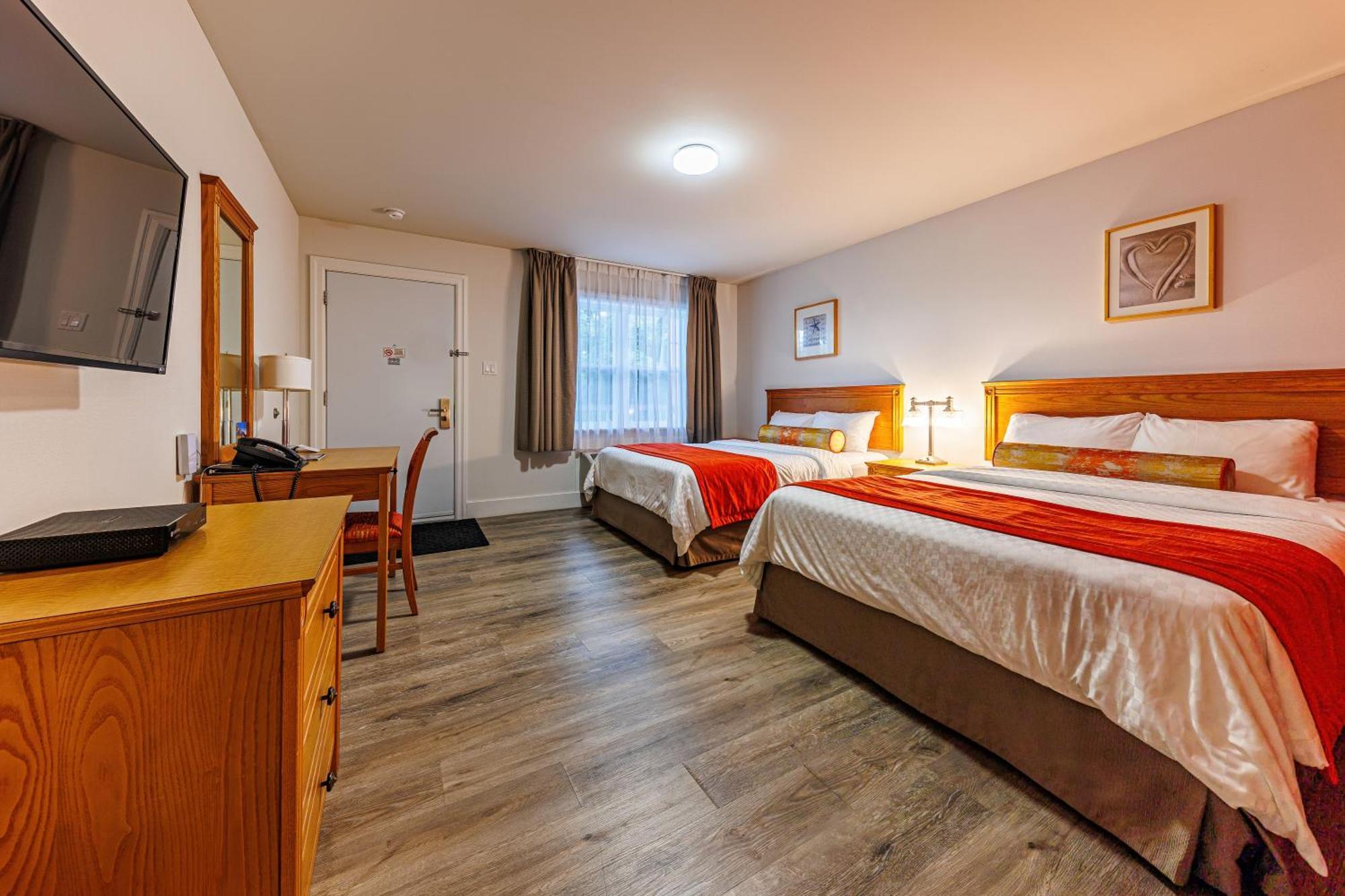 Hotel-Motel Castel De La Mer La Malbaie Esterno foto